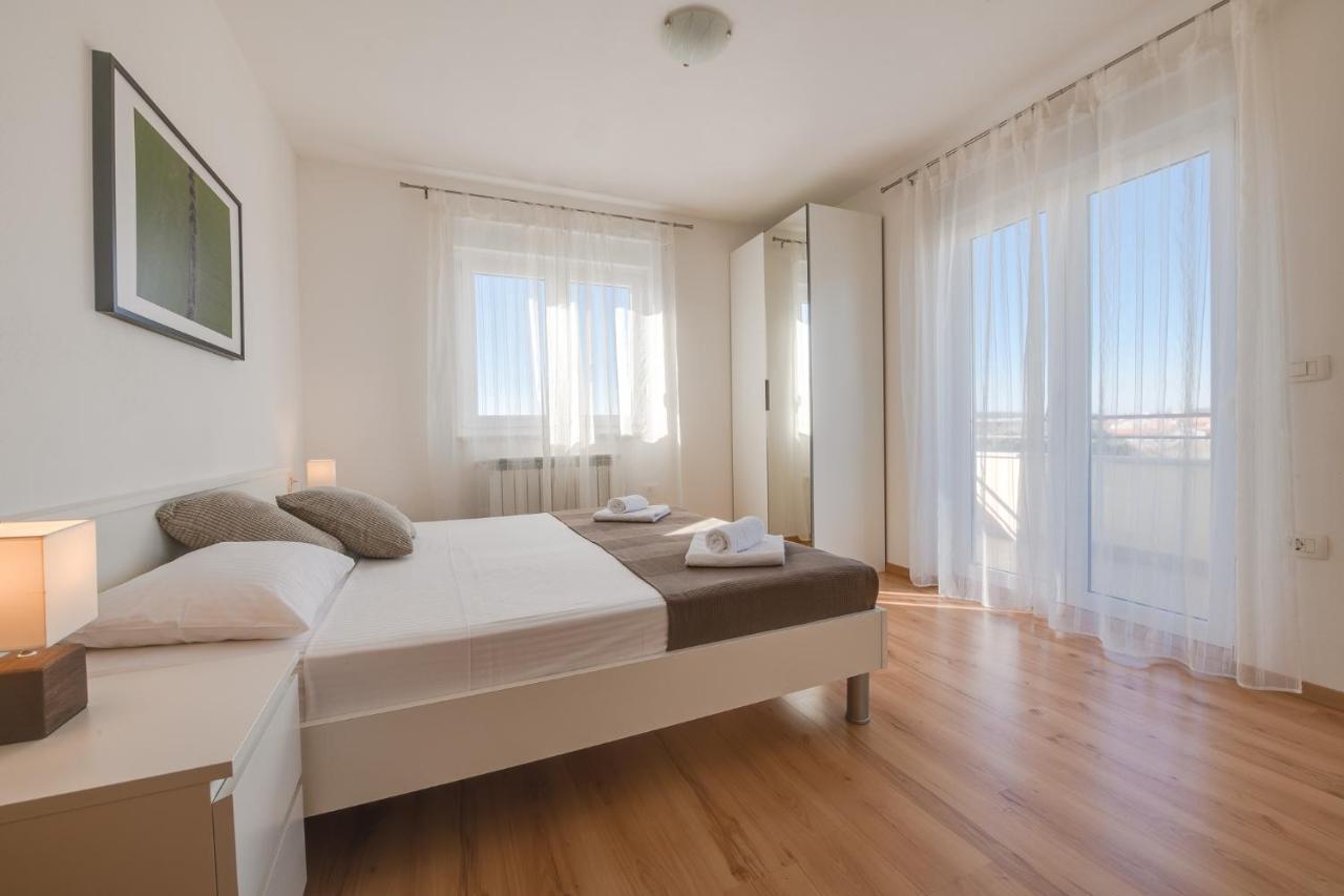 Villa Cera Пула Экстерьер фото